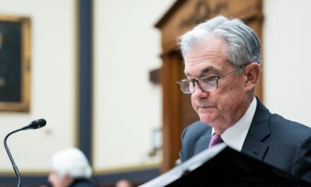 Fed Dials Back Bond Purchases, Plots End to Stimulus by June