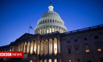 US government shutdown averted hours before deadline