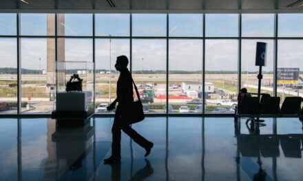 CDC mask mandate for travelers struck down by federal judge
