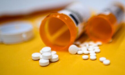 CDC updates opioid prescribing guidelines with new recommendations on tapering or continuing prescriptions